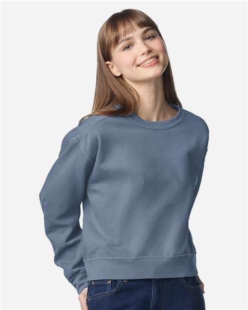 Comfort Colors Women's Garment-Dyed Mid-Length Crewneck Sweatshirt